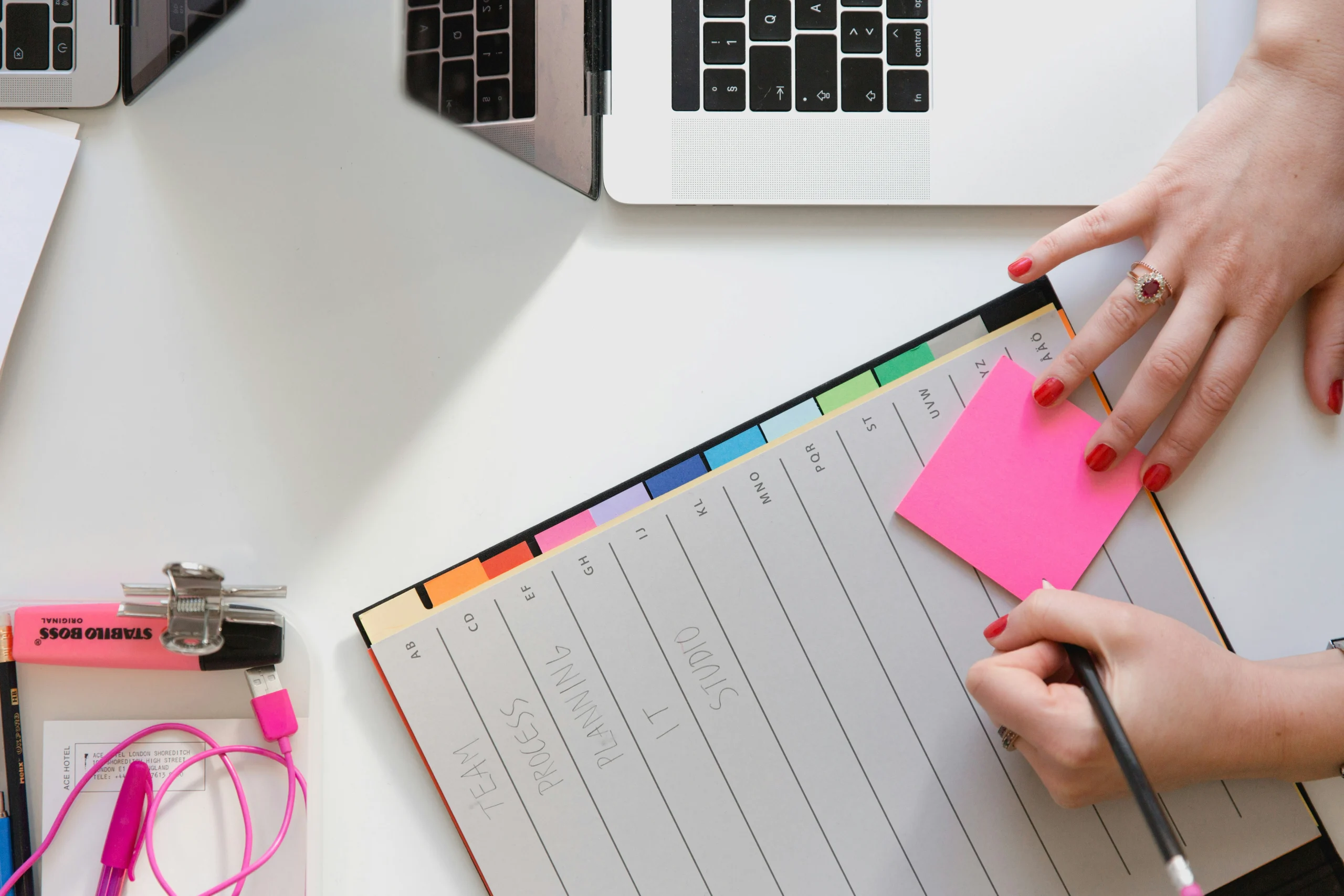 A productive planning setup for teams that rely on PDF processing tools to manage reports, invoices, and daily paperwork.